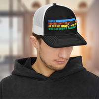 Hunting Hat: Never Underestimate an Old Guy Who Can Hunt Embroidered Snapback Cap