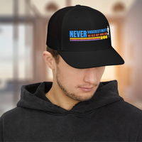 Running Hat: Never Underestimate an Old Guy Who Can Run Embroidered Snapback Cap